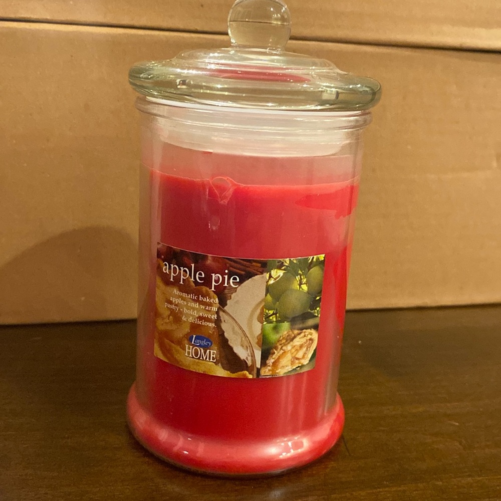10 oz jar candle- apple pie